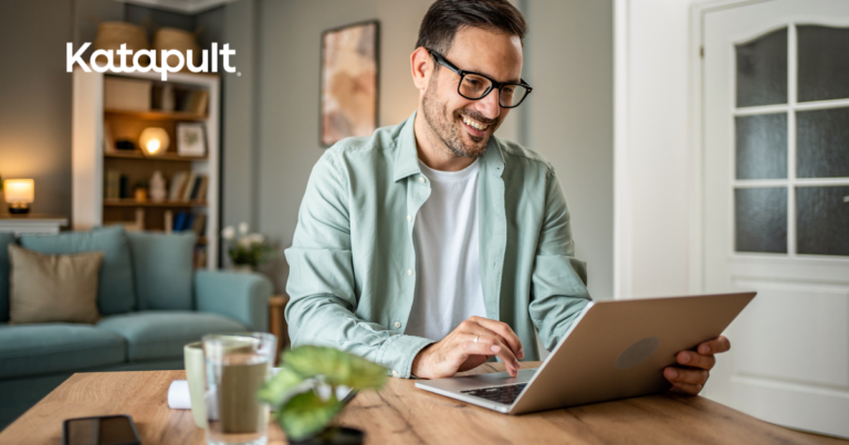 Man using a computer